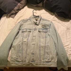 Men pacsun jean jacket !!